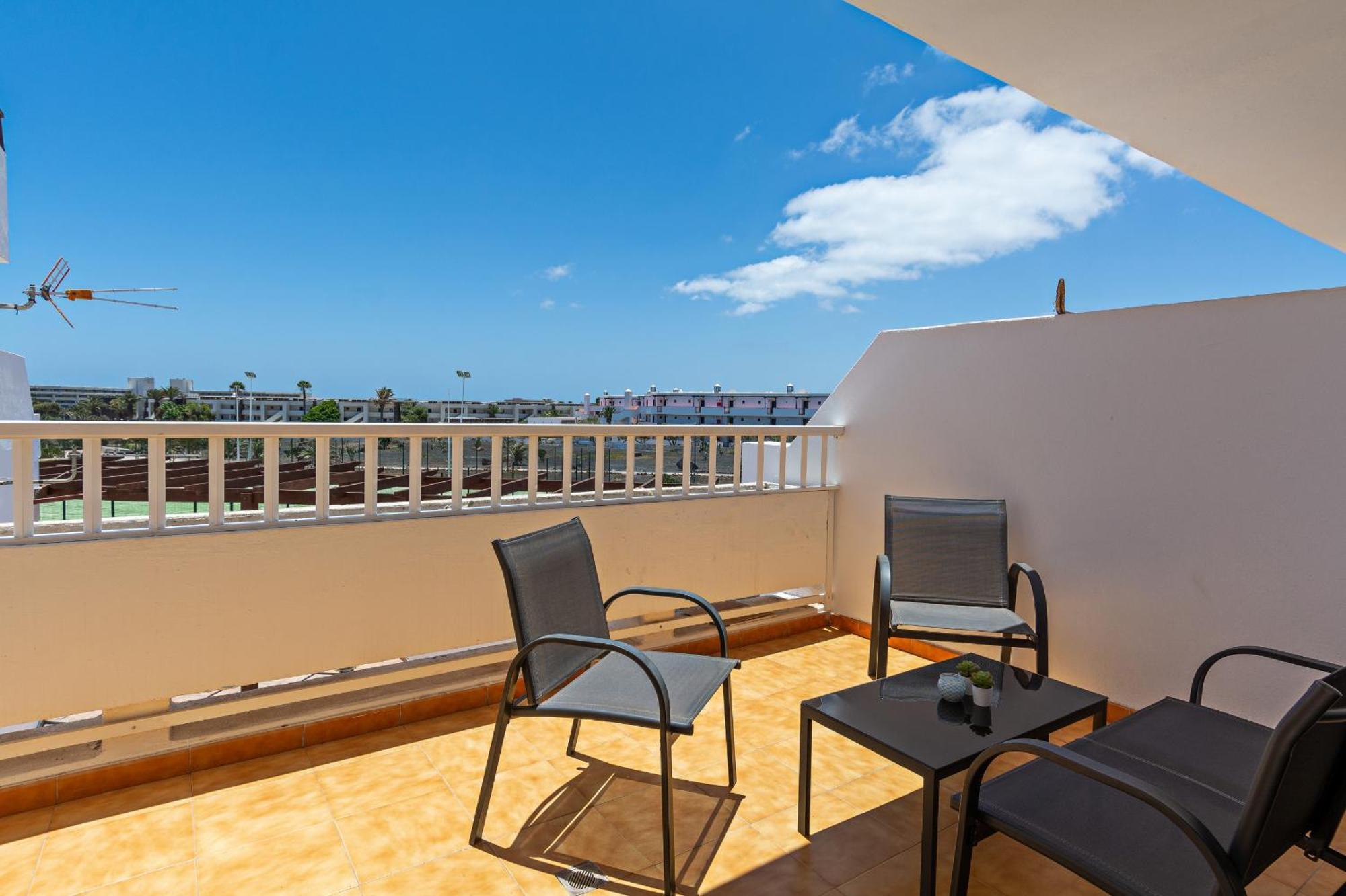 Apartment Casa Ayram With Private Terrace & Pool Next To